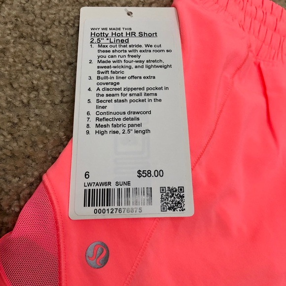 Lululemon Hotty Hot Shorts high-rise - Picture 3 of 4